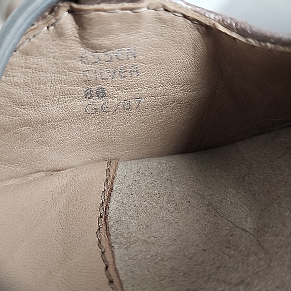 💚 Earthies Women's Essen Silver Elastic Cross Strap - Picture 8 of 9